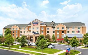 Fairfield Inn And Suites By Marriott Madison East